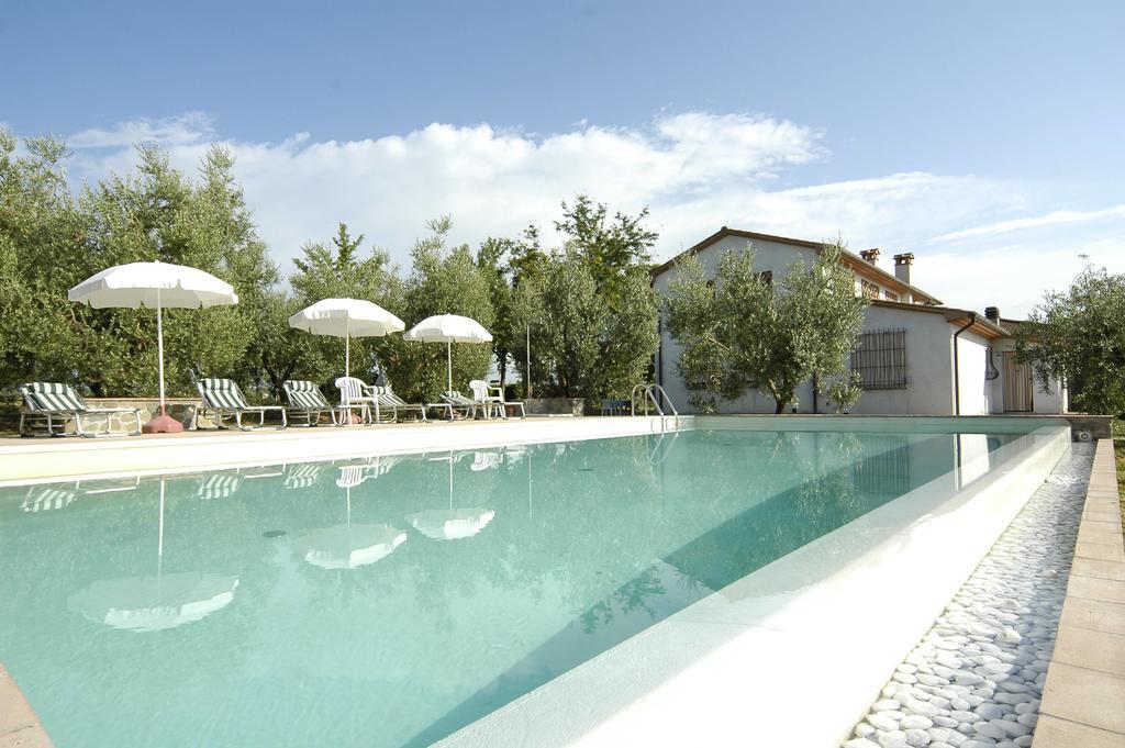 Agriturismo Spazzavento فينشي المظهر الخارجي الصورة