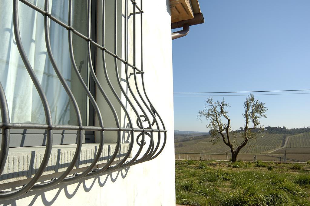 Agriturismo Spazzavento فينشي المظهر الخارجي الصورة